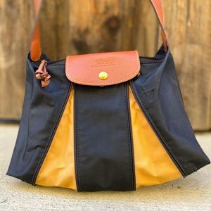 Unique Longchamp Expandable Triple Zip Tote